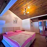 Ξενοδοχείο Beachwood *